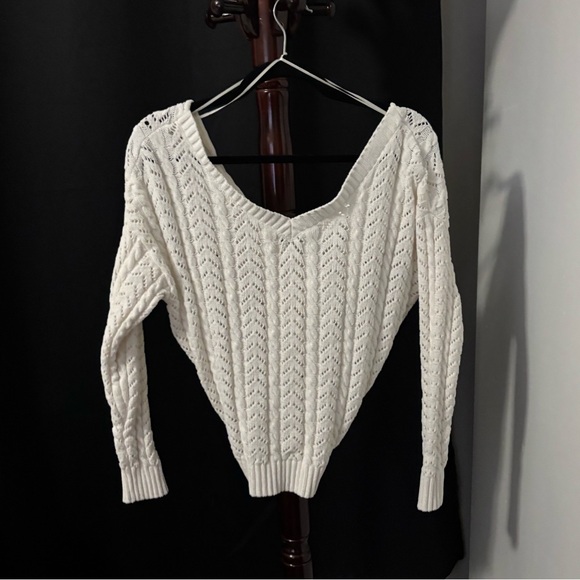 Knot tie Cream Sweater - Picture 3 of 6